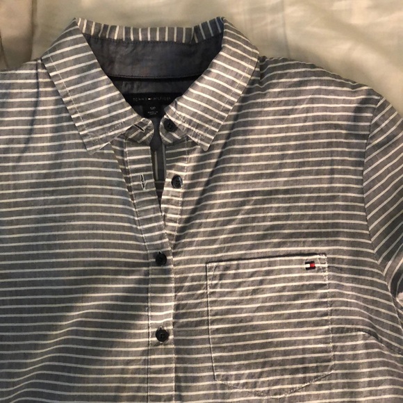 Tommy Hilfiger Quarter Button Blouse - Picture 5 of 5